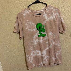alien shirt